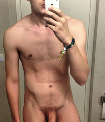 Selfie Boys 5a6eaf2313d3d.png