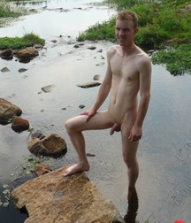 Blond Boys 5a80beefa41f9.jpg