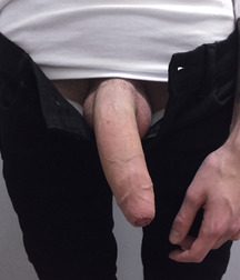 Twinks with Big Stcks 5a80bf4452ddd.jpg