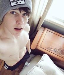 Shitless Boys & Nipples 5a88e13969821.jpg
