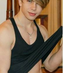 Cute Boy Night 5a88e1bad7dfa.jpg