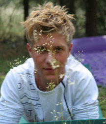 Serious Series of Teen Boys 5a8a3fe0c4e48.jpg