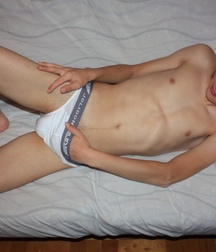 Cute Boy in 2 Series 5a9c728e0896c.jpg