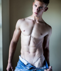 Hunks! 5a9cb516b21d6.png