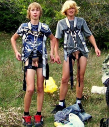 Nudist Blond Brothers  5aa651a00a533.png