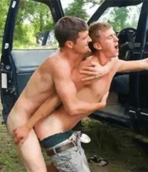 Boys Doin Boys 5aa6521ea0feb.png