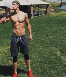 Buff Guys 5aac805513799.png