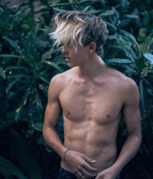 Cute Teen Boys 5ab310495c3e9.png