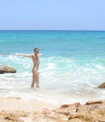 Naked in the Great Outdoors 5abfee90881eb.png