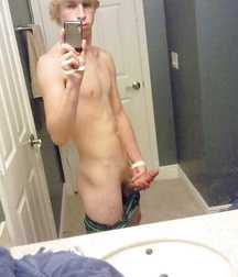 Boys & Selfies 5ad17bb48d781.jpg