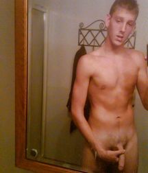 Boys & Selfies 5ad17bcae4258.jpg