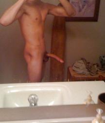 Boys & Selfies 5ad17bd580dfb.jpg