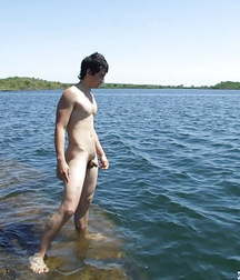 Teen Boy Nudists 5ad17ce9e229a.jpg