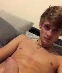 Naked Teen Boys 5ae67e555ecfb.jpg