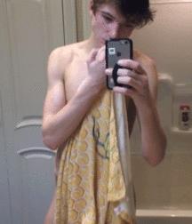 Naked Teen Boys 5ae67e5d060c2.gif