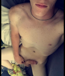 Naked Teen Boys 5ae67e6295838.png