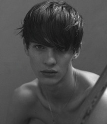 B&W Sexy Beauty 5af23221470d7.jpg