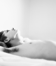 B&W Sexy Beauty 5af232221a3c3.png