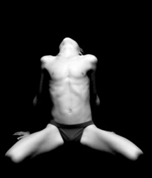 B&W Sexy Beauty 5af2327556999.jpg