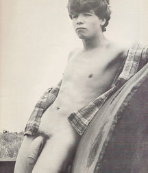 Vintage Youth 5b0b379c5d761.jpg