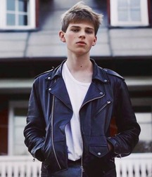 All American Boys 5b0b3f2192280.jpg