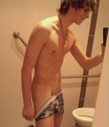 Boys and Selfies 5b0bf5b6b1348.jpg