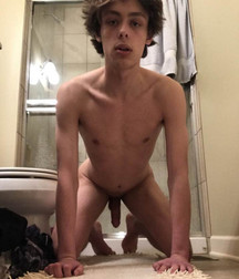 Best Naked Teen Boys 5b11e2c75f828.jpg