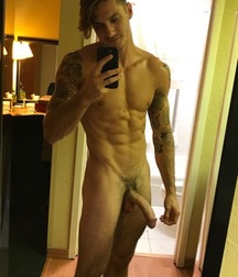 Naked Inked Guys 5b16f44e8e16e.jpg