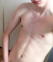 Boys & Selfies 5b2ef801e9df7.jpg