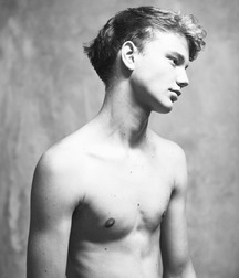 B & W and Vintage 5b3d678b000bd.jpg