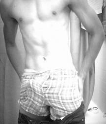 B & W and Vintage 5b3d67e02045d.jpg