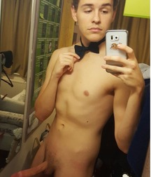 Boys N Selfies 5b42963857a74.jpg