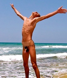 Outdoor Nude Boys 5b4bbd0367fba.jpg