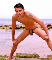 Outdoor Enigmatic Teens 5b4bbd5f208a0.jpg