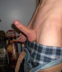 Selfie Boys 5b4bf5f34c80e.jpg