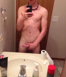 Selfie Boys 5b4bf604e27db.jpg