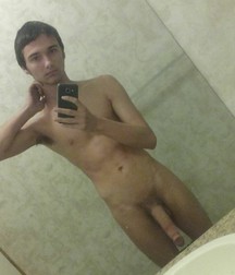 Boys n Selfies 5b5279c904322.jpg