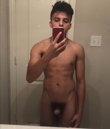 Boys n Selfies 5b5279cd0616c.jpg