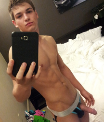 Selfie Boys 5b54ca56205fb.png