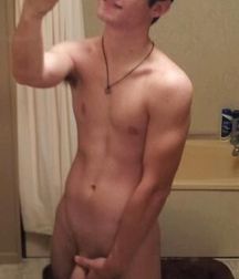 Selfie Boys 5b54ca759754c.jpg