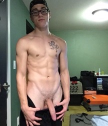 Studs & Hunks 5b5a72606691f.jpg