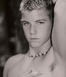 Just Freakin Sexy 5b63b9ce9dcc9.jpg