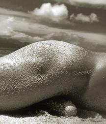 Naked Outdoors 5b6672c29027a.jpg