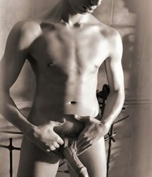 B&W and Vintage 5b66741c16587.jpg