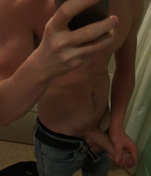 Boys N Selfies 5b678bcb26ef4.png