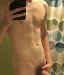Hot Selfie Boys 5b6b2a91bb6df.jpg