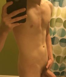 Hot Selfie Boys 5b6b2a97065a6.jpg