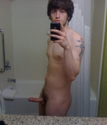 Boy's  Selfies 5b73765a92979.jpg