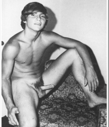 B&W and Vintage 5b7a0fc00f277.png