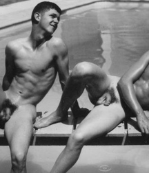 B&W and Vintage 5b7a0fe8cb69c.png